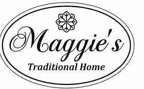 Maggie's Traditional home
